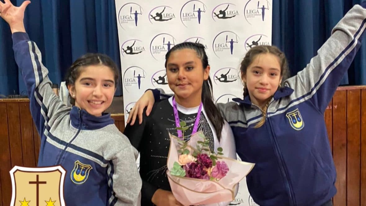 Fotografía de la noticia «Gimnastas del Colegio se Lucen en el Campeonato Nivel 2 – Grupo Proyección» del Colegio El Carmen Teresiano La Reina.