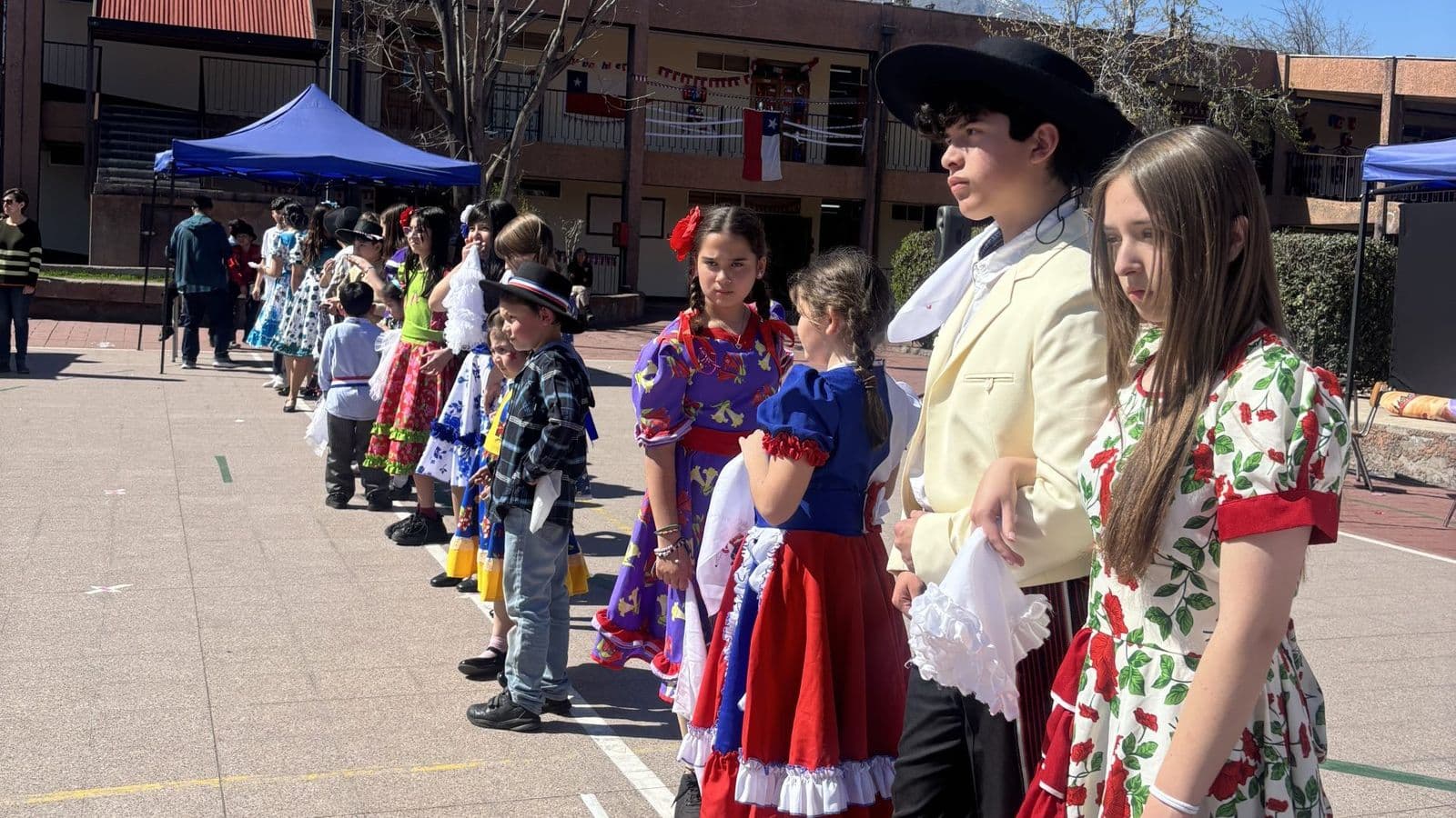Fotografía de la noticia «Seguimos celebrando en nuestra comunidad educativa» del Colegio El Carmen Teresiano La Reina.