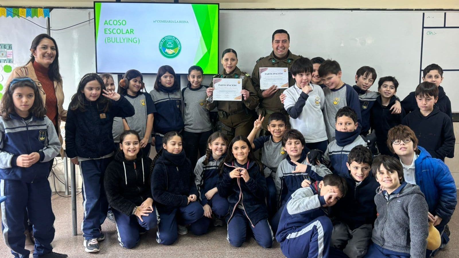 Fotografía de la noticia «Seguridad y Respeto desde la Infancia: Colegio recibe charla de Carabineros sobre Bullying» del Colegio El Carmen Teresiano La Reina.