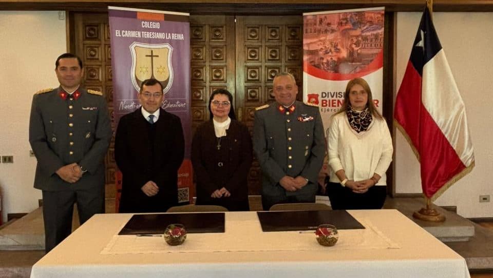 Fotografía de la noticia «¡Unimos fuerzas para promover valores y educación de excelencia!» del Colegio El Carmen Teresiano La Reina.